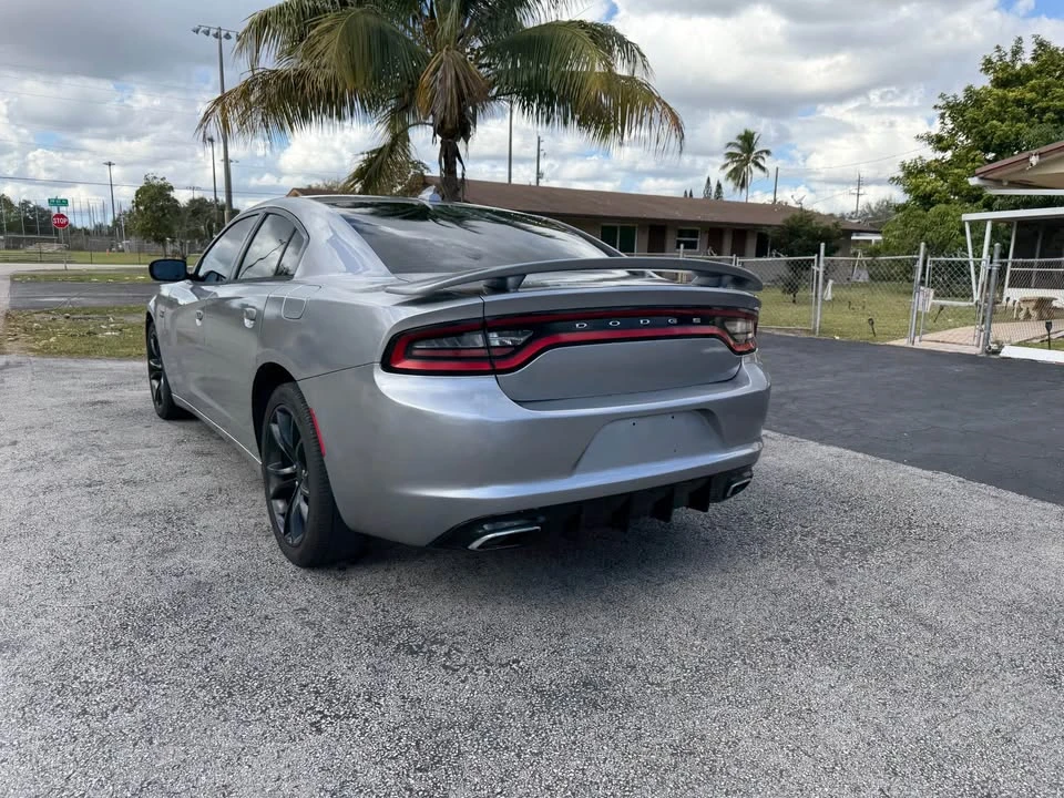 2014 Dodge Charger 7th Gen - Image 6 of 14