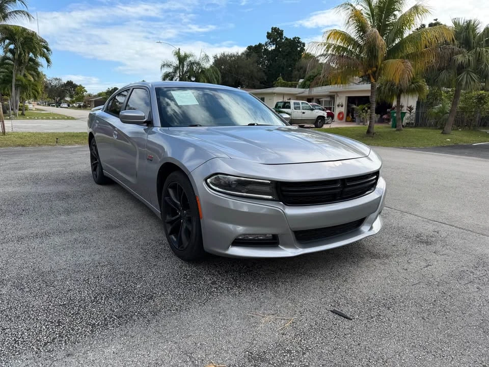 2014 Dodge Charger 7th Gen - Image 3 of 14