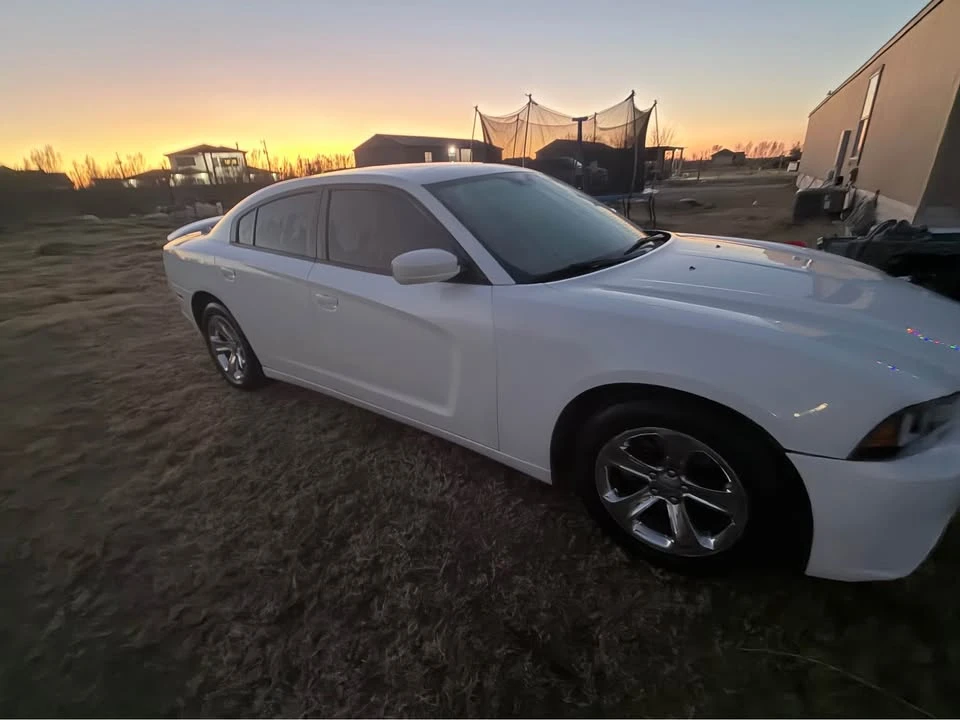 2014 Dodge Charger 7th Gen - Image 4 of 4