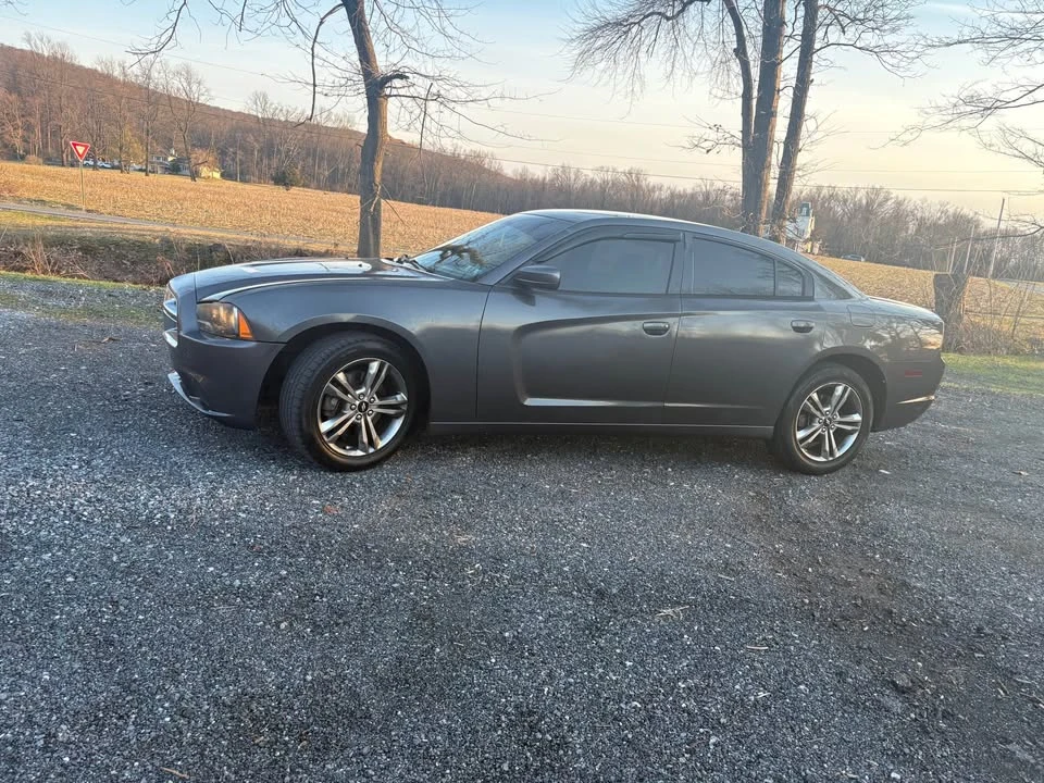 2014 Dodge Charger 7th Gen - Image 3 of 9