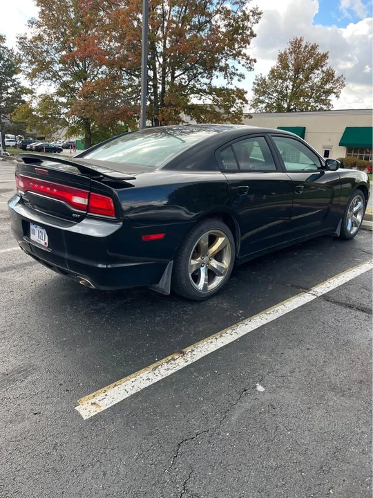 2014 Dodge Charger 7th Gen - Image 6 of 9