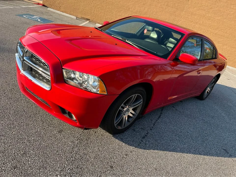 2014 Dodge Charger 7th Gen - Image 2 of 11