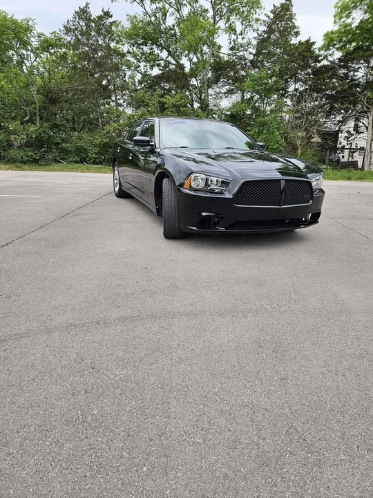 2014 Dodge Charger 7th Gen - Image 2 of 10