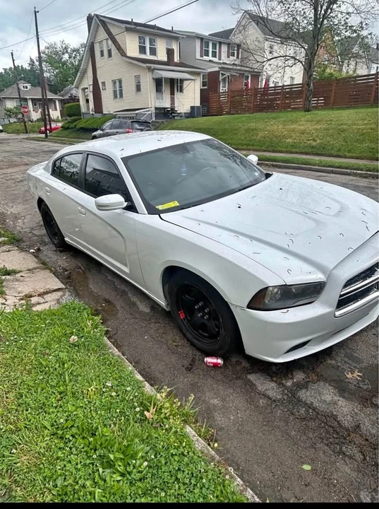 2014 Dodge Charger 7th Gen - Image 3 of 6