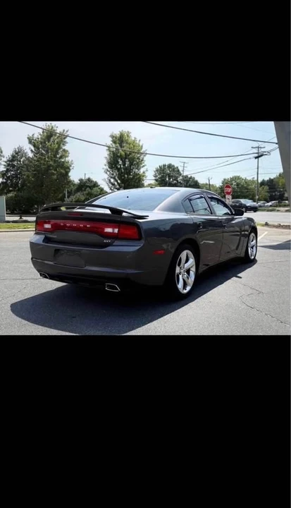 2014 Dodge Charger 7th Gen - Image 4 of 7
