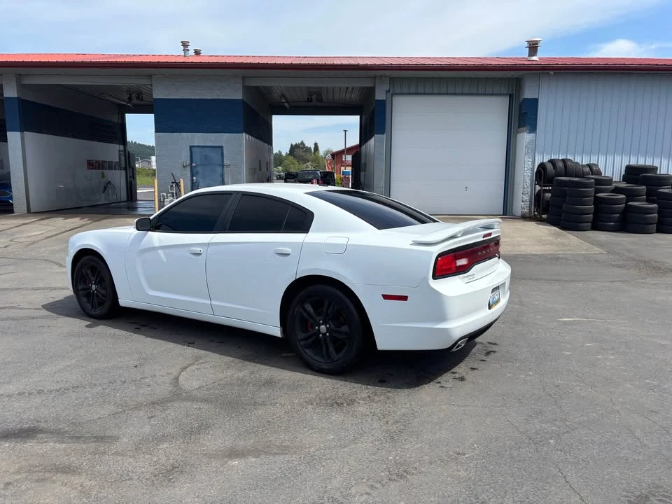2014 Dodge Charger 7th Gen - Image 3 of 5