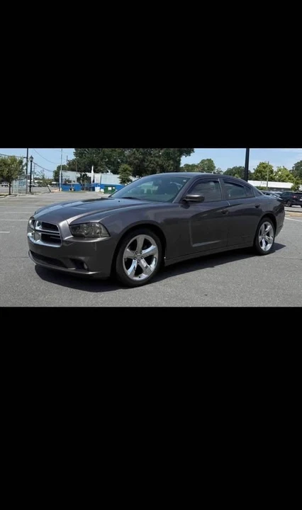 2014 Dodge Charger 7th Gen - Image 3 of 7