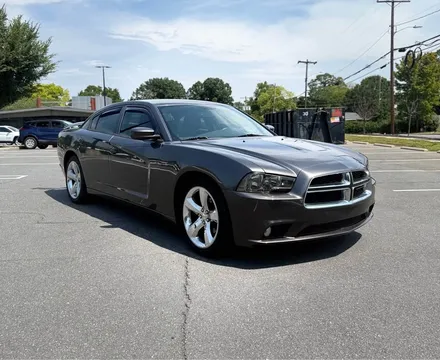2014 Dodge Charger SXT Sedan 4D
