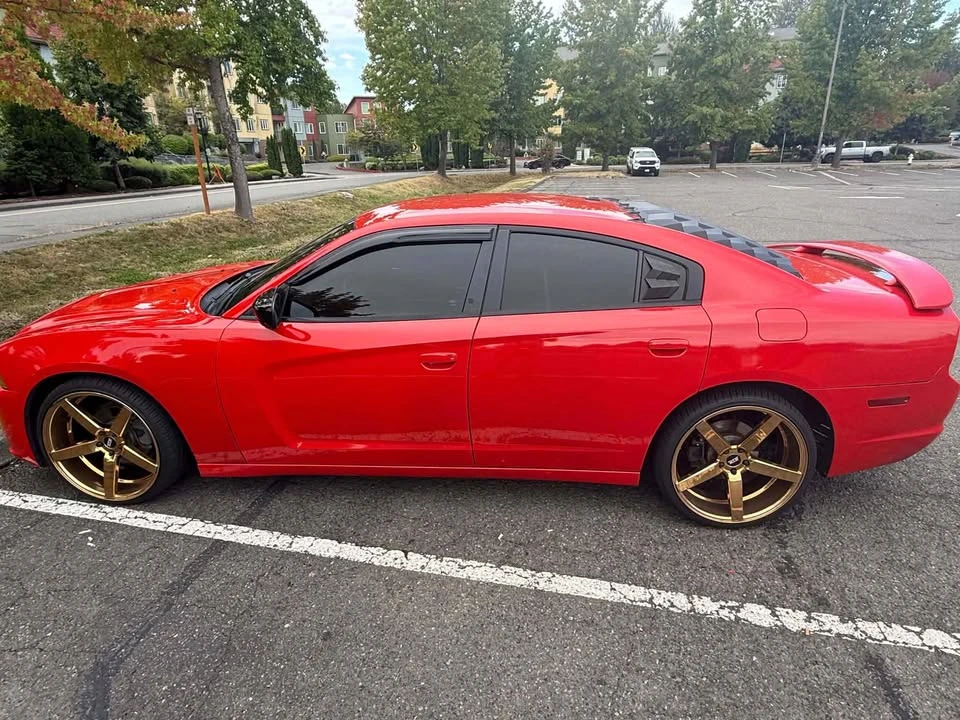 2014 Dodge Charger 7th Gen - Image 5 of 14