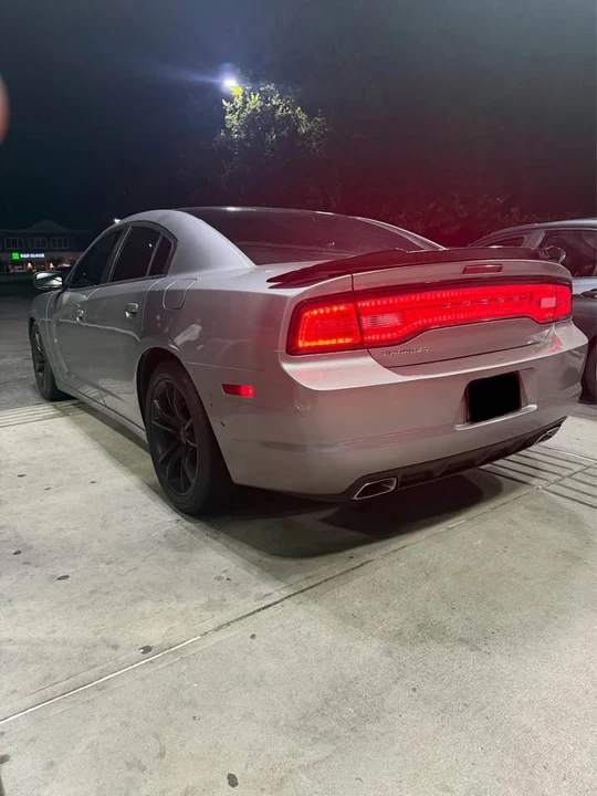 2014 Dodge Charger 7th Gen - Image 8 of 16