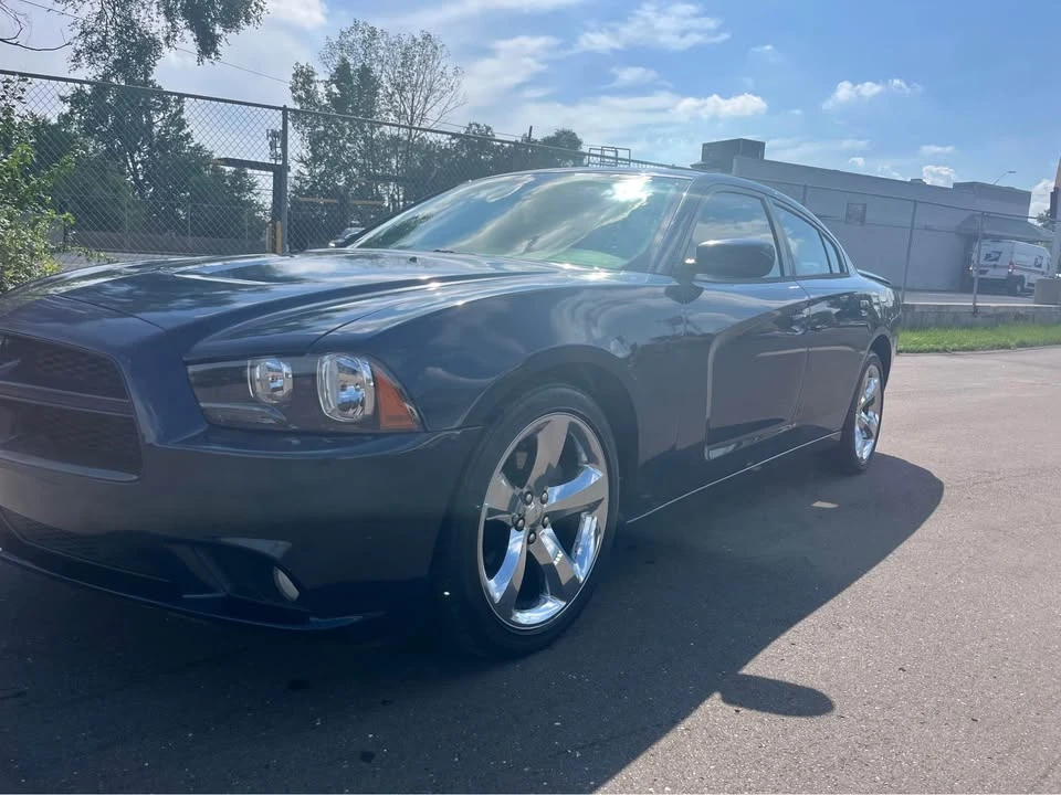 2014 Dodge Charger 7th Gen - Image 2 of 13