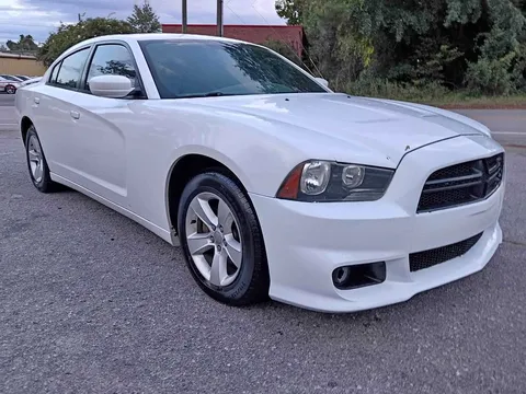 2014 Dodge Charger SXT Sedan 4D