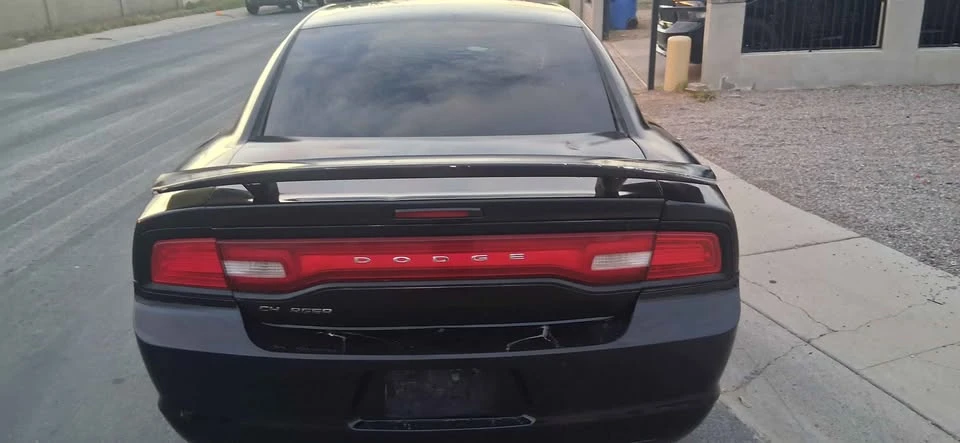 2014 Dodge Charger 7th Gen - Image 11 of 15