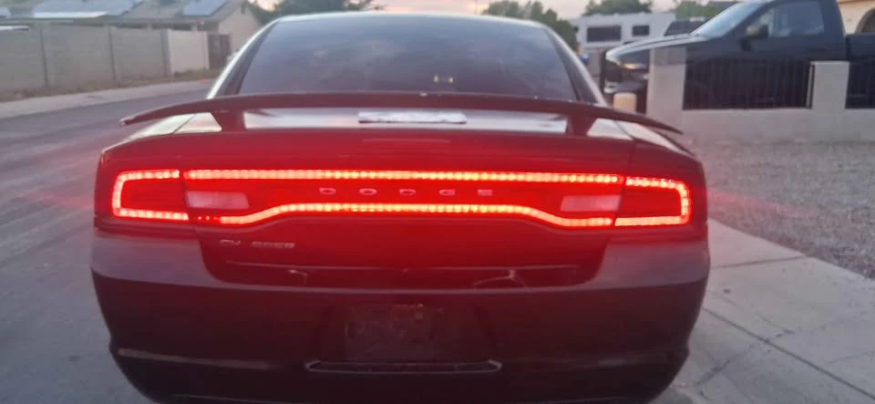 2014 Dodge Charger 7th Gen - Image 9 of 15