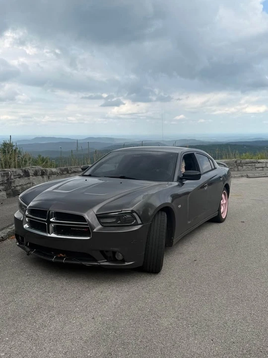 2014 Dodge Charger 7th Gen - Image 4 of 12