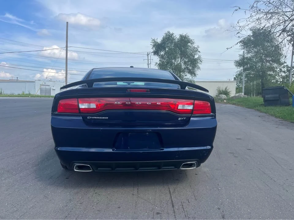 2014 Dodge Charger 7th Gen - Image 8 of 13