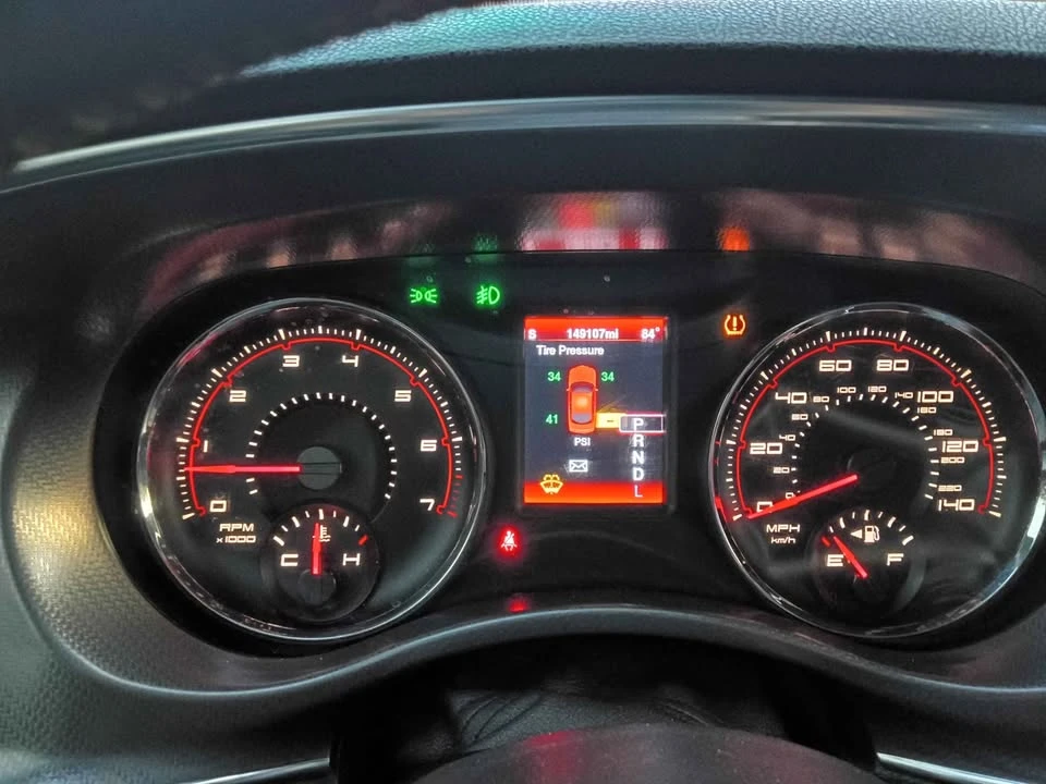 2014 Dodge Charger 7th Gen - Image 10 of 16