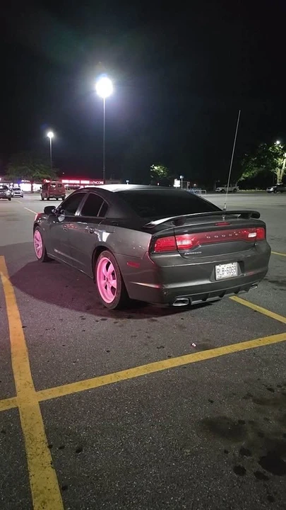 2014 Dodge Charger 7th Gen - Image 10 of 12