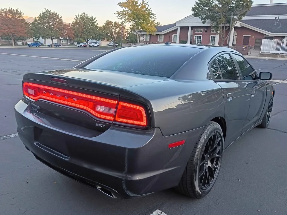 2014 Dodge Charger 7th Gen - Image 14 of 16