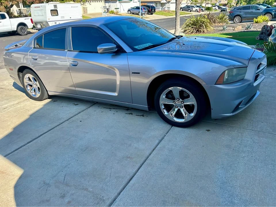 2014 Dodge Charger 7th Gen - Image 4 of 7