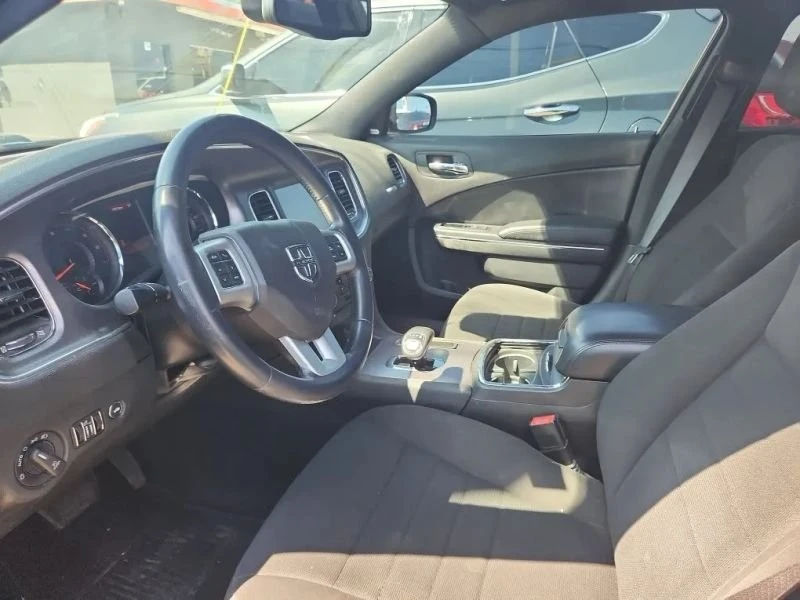 2014 Dodge Charger 7th Gen - Image 4 of 5