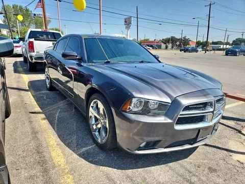 2014 Dodge Charger SXT Sedan 4D