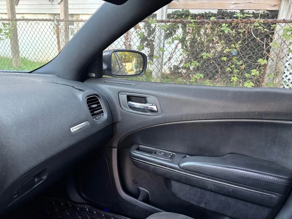 2014 Dodge Charger 7th Gen - Image 18 of 19