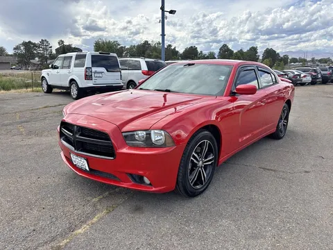 2014 Dodge Charger SXT Sedan 4D