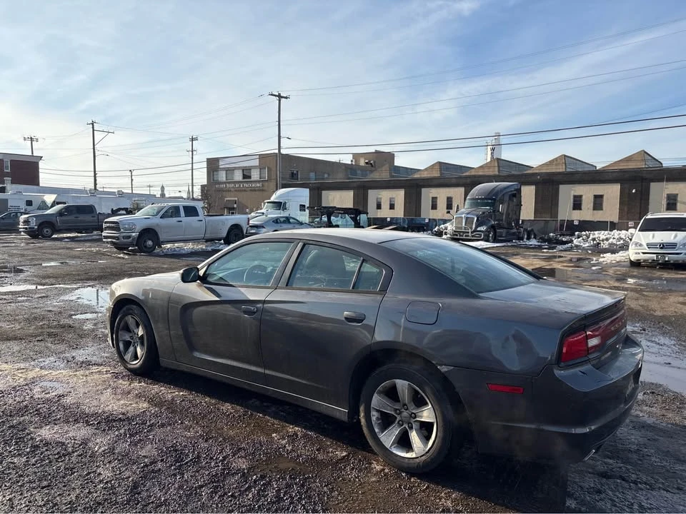 2014 Dodge Charger 7th Gen - Image 7 of 9