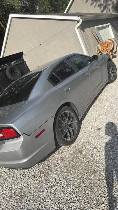 2014 Dodge Charger 7th Gen - Image 4 of 12