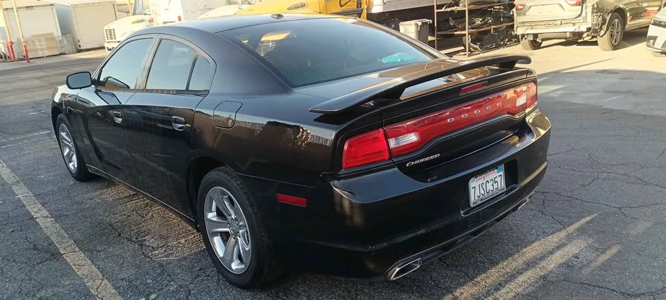 2014 Dodge Charger 7th Gen - Image 4 of 7