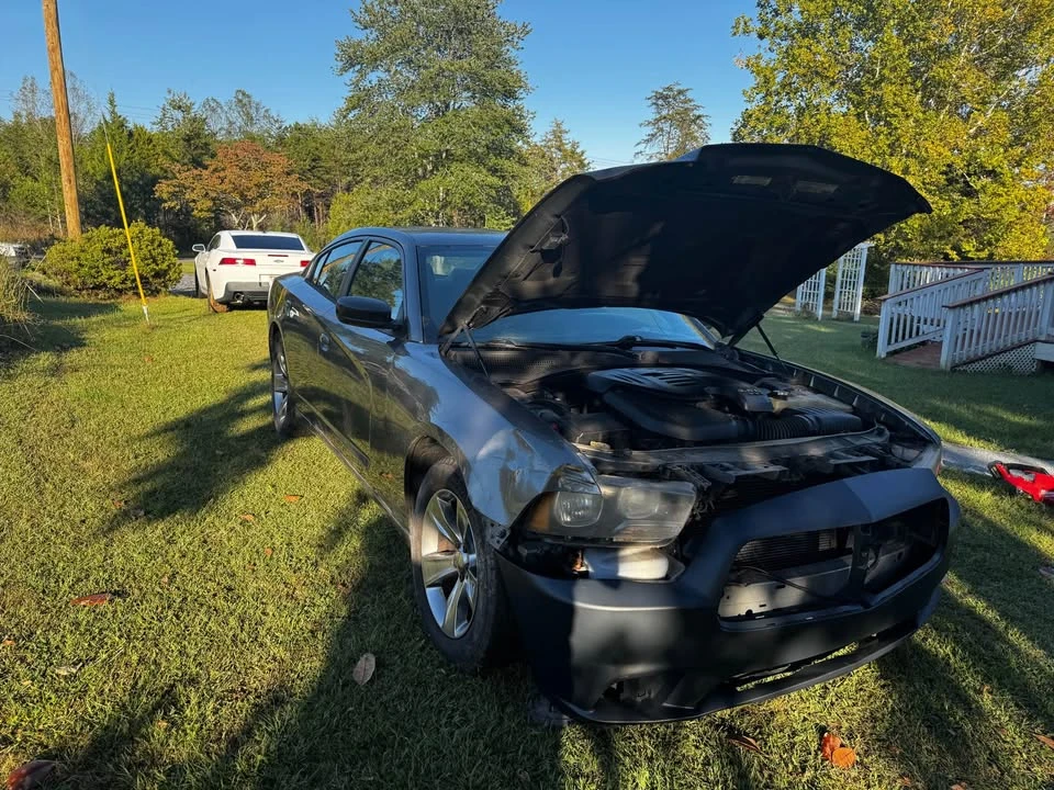 2014 Dodge Charger 7th Gen - Image 4 of 15