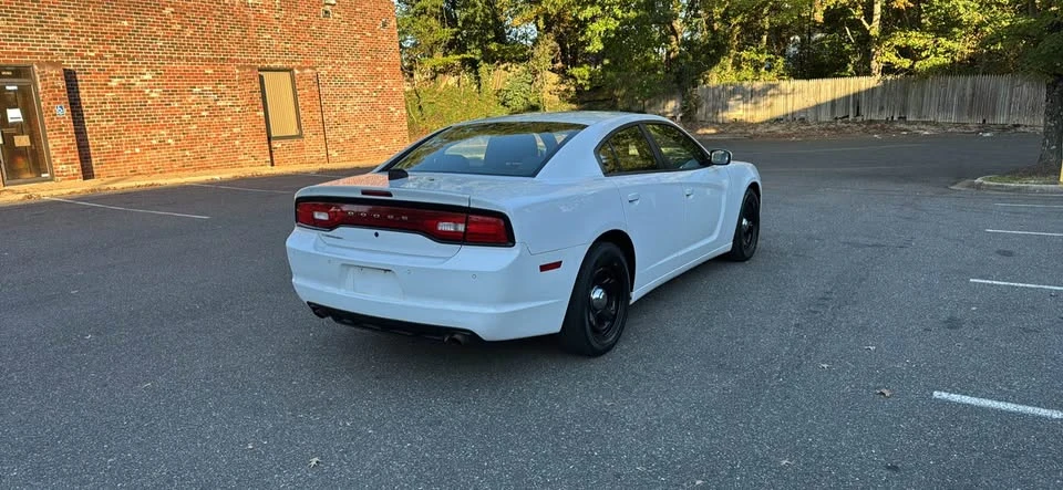 2014 Dodge Charger 7th Gen - Image 3 of 8