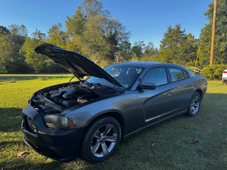 2014 Dodge Charger 7th Gen - Image 3 of 15