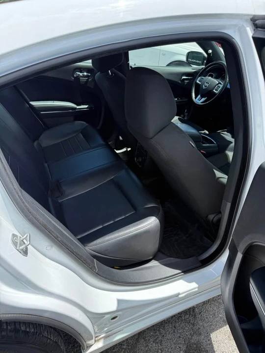 2014 Dodge Charger 7th Gen - Image 15 of 16