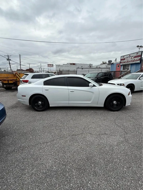 2014 Dodge Charger 7th Gen - Image 5 of 16