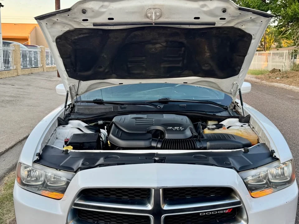 2014 Dodge Charger 7th Gen - Image 7 of 11