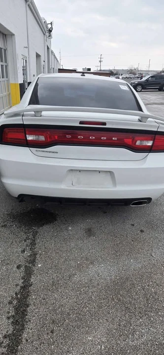 2014 Dodge Charger 7th Gen - Image 5 of 14