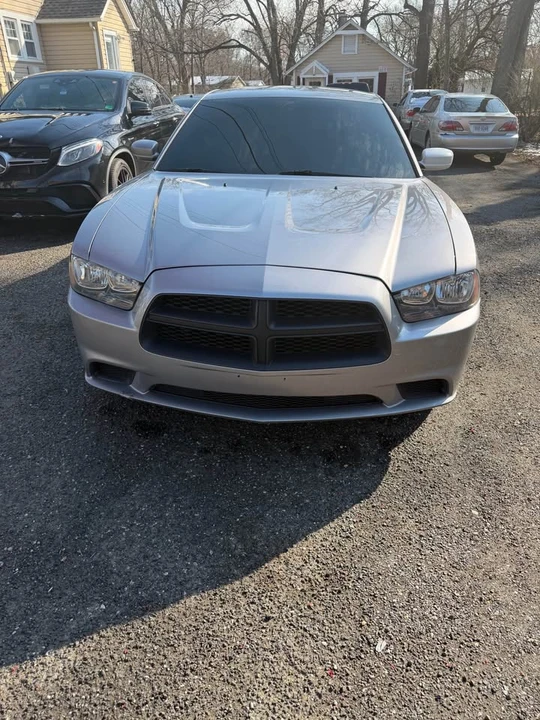 2014 Dodge Charger 7th Gen - Image 3 of 5