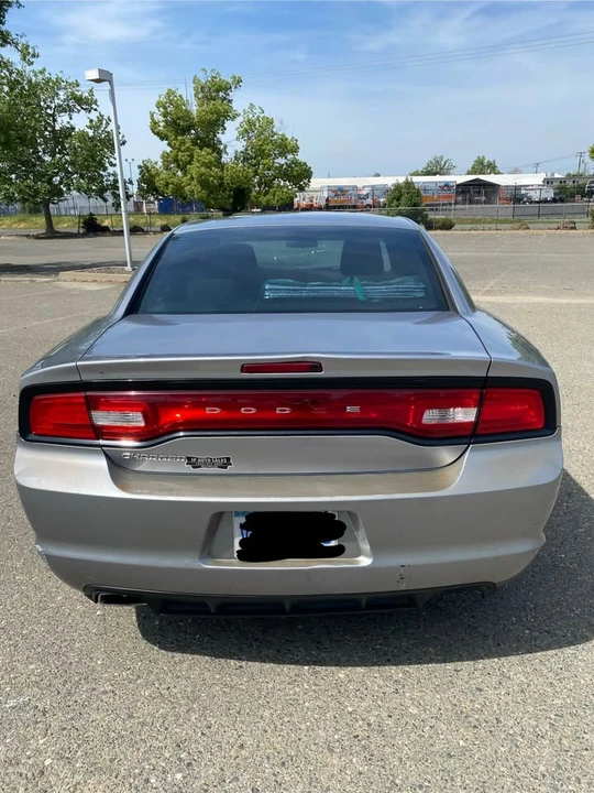 2014 Dodge Charger 7th Gen - Image 5 of 9