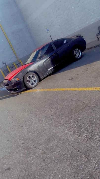 2014 Dodge Charger 7th Gen - Image 4 of 15