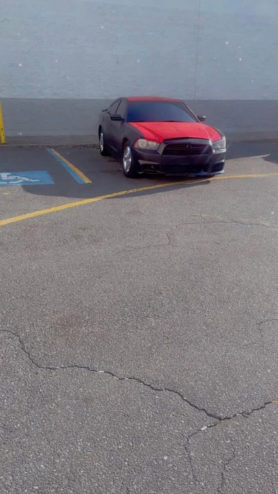 2014 Dodge Charger 7th Gen - Image 2 of 15