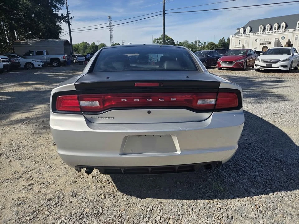 2014 Dodge Charger 7th Gen - Image 6 of 9