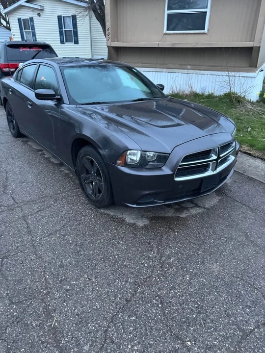 2014 Dodge Charger 7th Gen - Image 2 of 6