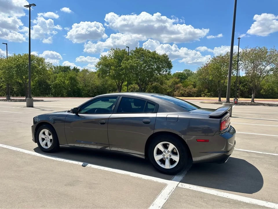 2014 Dodge Charger 7th Gen - Image 6 of 13