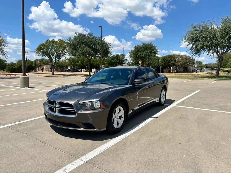 2014 Dodge Charger 7th Gen - Image 4 of 13