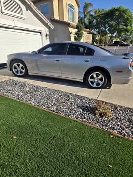 2014 Dodge Charger Sedan 4D