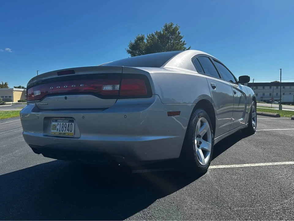 2014 Dodge Charger 7th Gen - Image 4 of 18