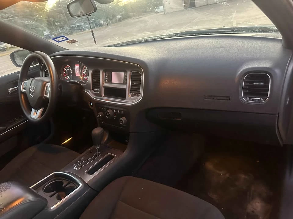 2014 Dodge Charger 7th Gen - Image 13 of 15