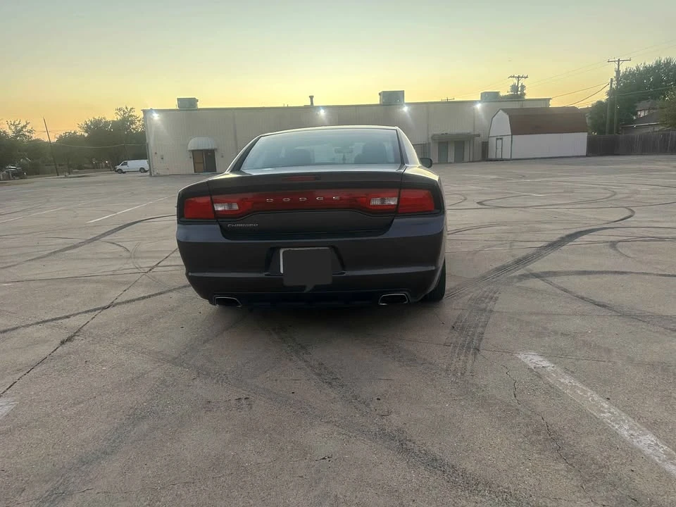 2014 Dodge Charger 7th Gen - Image 7 of 15